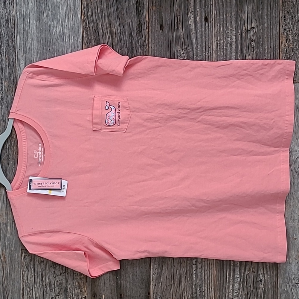 NWT Vineyard Vines Pocket Tee